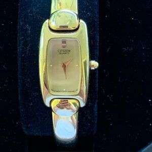 CITIZEN QUARTZ WOMEN'S BRACELET 5421-S76442 HSB Vintage Gold Tone new battery